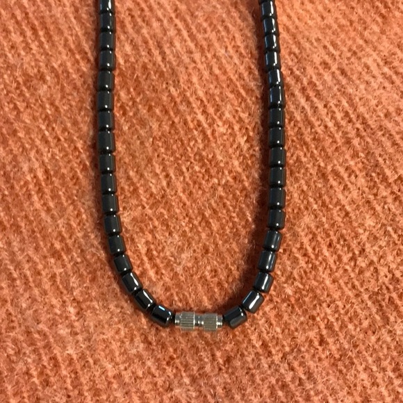 Vintage Hematite necklace - Picture 4 of 5